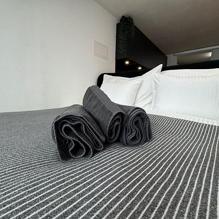 Appartement Au Rez-De-Chaussee En Vieille Ville De Porrentruy Exteriér fotografie