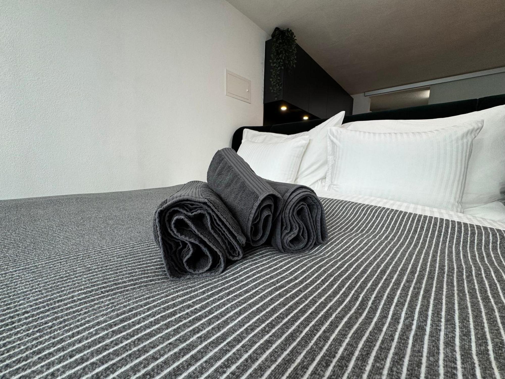 Appartement Au Rez-De-Chaussee En Vieille Ville De Porrentruy Exteriér fotografie